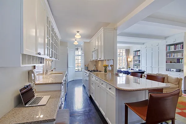 Sold by Corcoran | media 3