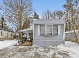 6610 Lear Nagle Rd #154, North Ridgeville, OH 44039