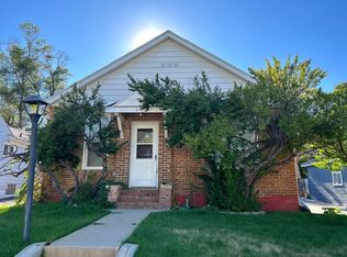 812 Bushnell Ave, Rock Springs, WY 82901