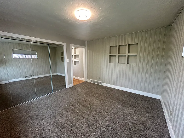 701 W Prentice Ave #701 — Photo 8