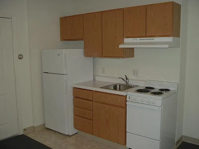 5736 Holden St #12 — Photo 2