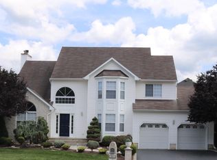 51 Winding Brook Dr, Matawan, NJ 07747