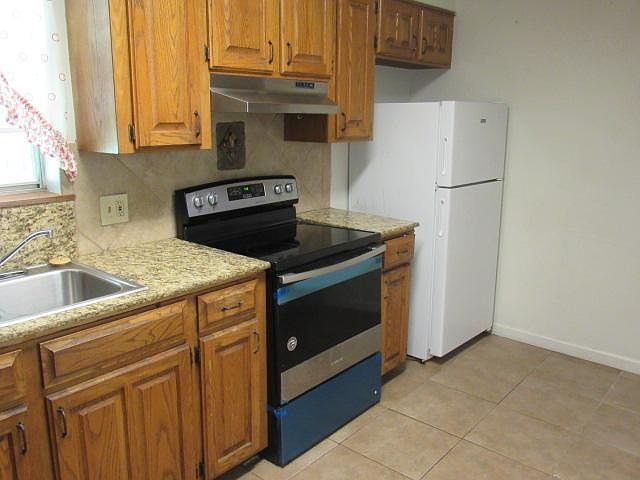 1st image of 4213 Gwendolyn Dr