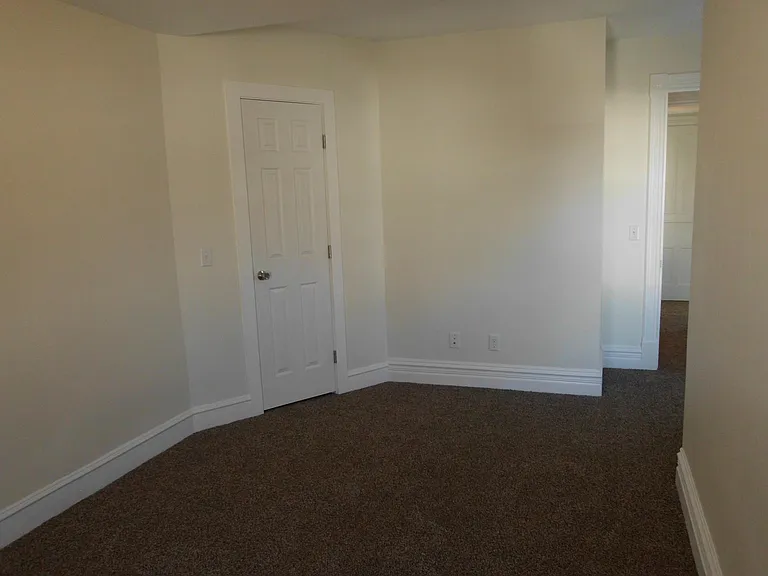 205 E Pine St #1 — Photo 12
