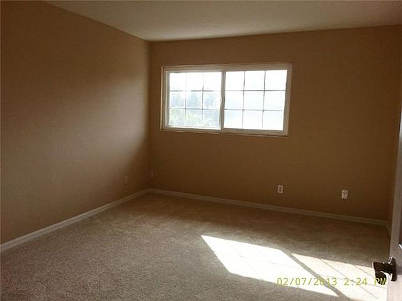 5th image of 4570 54th St Unit 212