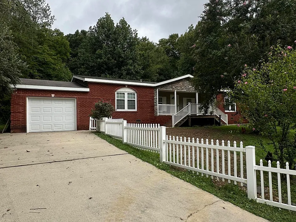 3011 Ryans Creek Rd