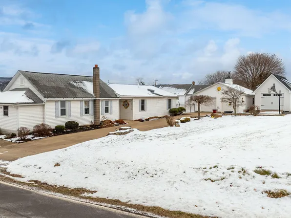 7270 School House Rd, Berwick, PA 18603