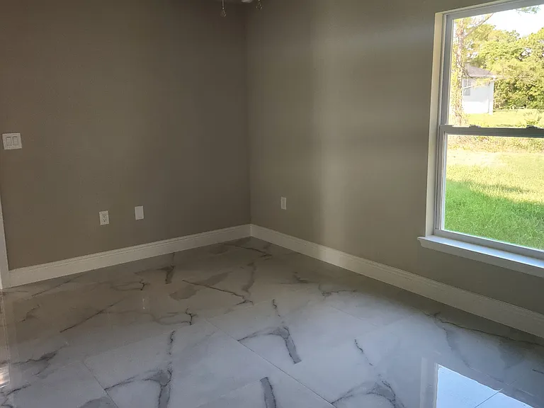 518 Edward Hall Ave S — Photo 10
