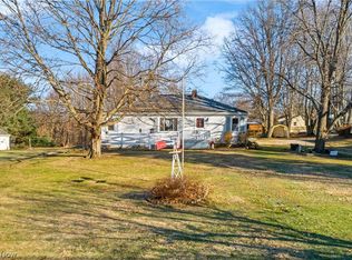 566 College St, Wadsworth, OH 44281