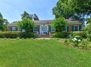3626 Fieldview Rd, Pleasant Garden, NC 27313