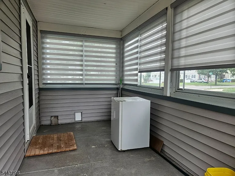 417 Sheffield Rd — Photo 11