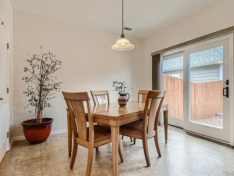 13616 Garfield St #D — Photo 11