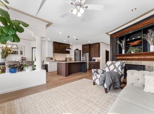8704 165th Ave NW, Edmonton, AB T5Z 3W9