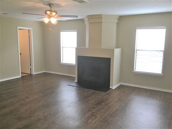 4th image of 8219 Cantura Mls