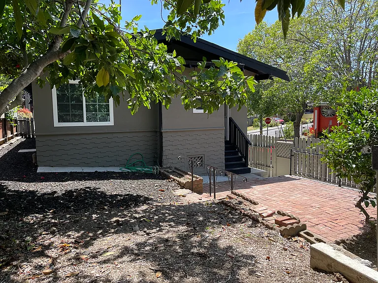 3102 Suter St — Photo 25