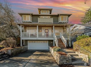 8341 10th Ave NW, Seattle, WA 98117