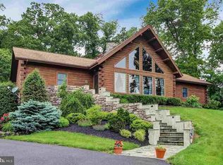 1145 Brook Ln, Red Lion, PA 17356
