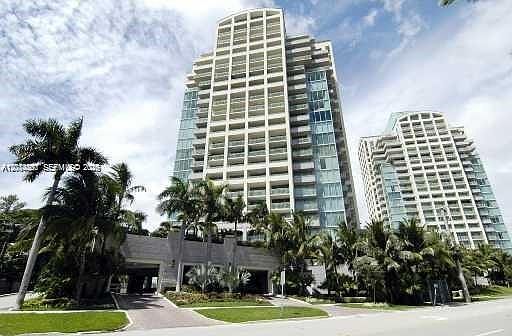 1st image of 3400 SW 27th Ave APT 806