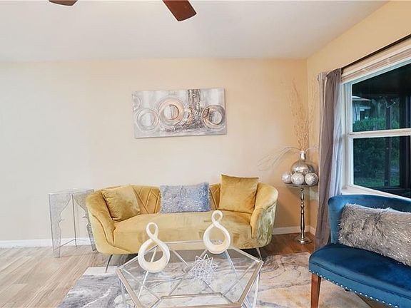 2nd image of 321 Bassedena Cir N
