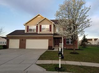 9090 Driftwood Ct, McCordsville, IN 46055