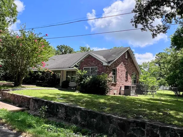 165 N Lunen St, Melbourne, AR 72556