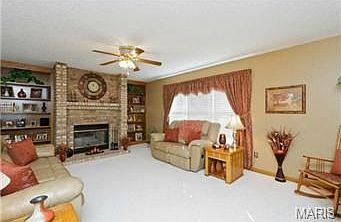 2nd image of 45 Ashlawn Ct