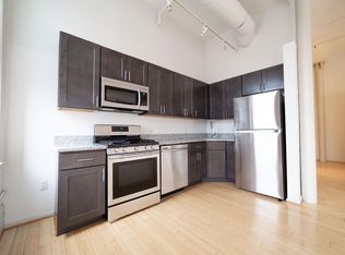1900 W 25th St #305, Cleveland, OH 44113