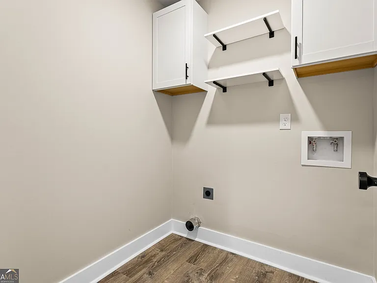 240 Clearwater Dr — Photo 18