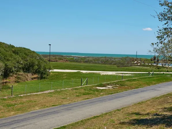 2341 N Fulton Beach Rd, Rockport, TX 78382