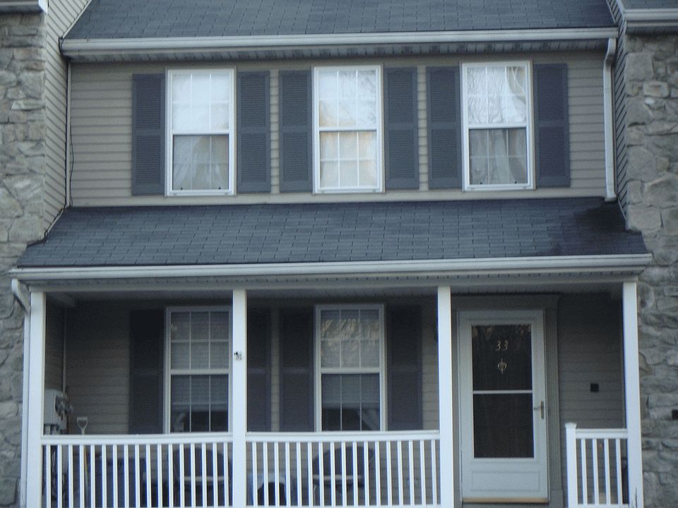 Front View, 2 parking spaces in front of house.