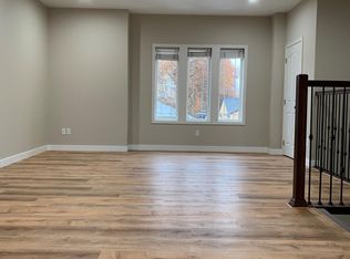 (Undisclosed Address), College Place, WA 99324