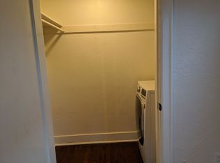 1627 10th Ave W APT 2, Seattle, WA 98119