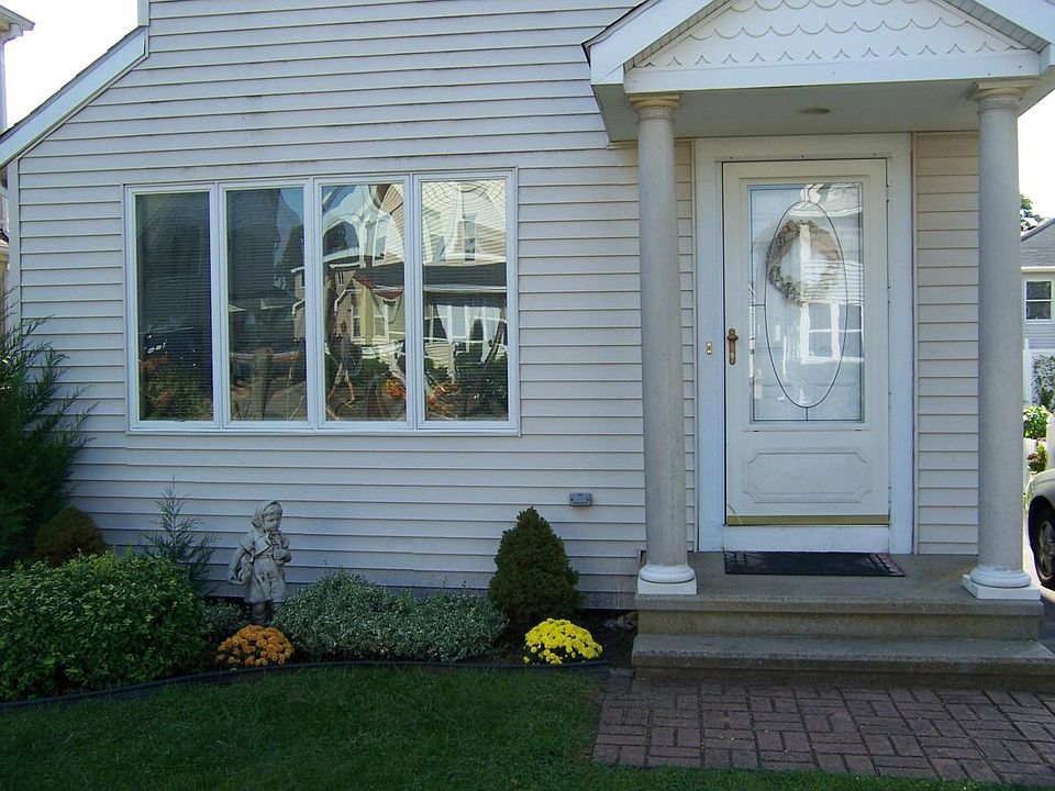 1st image of 37 Cocheco Ave