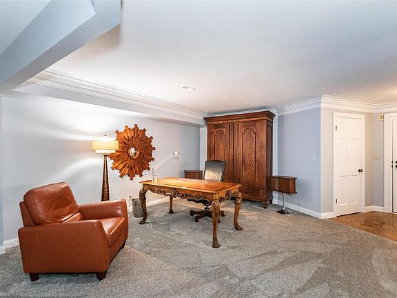 5th image of 14308 Conway Meadows Ct E APT 102