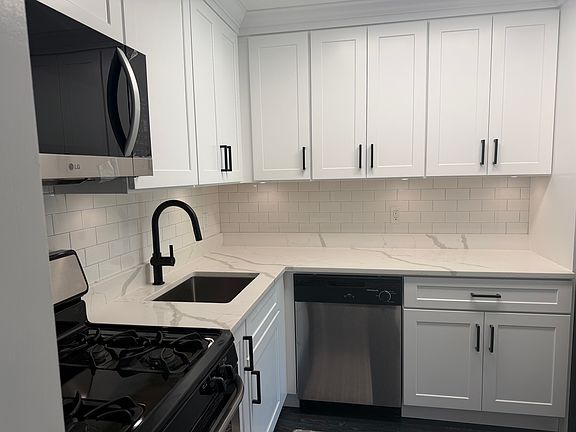2nd image of 58 Olcott Way Unit 58