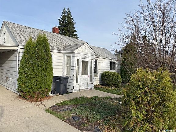 2nd image of 1712 103rd STREET