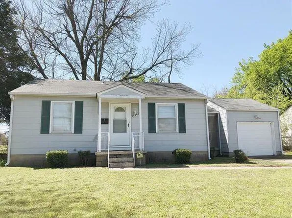 5744 E 2nd St, Tulsa, OK 74112