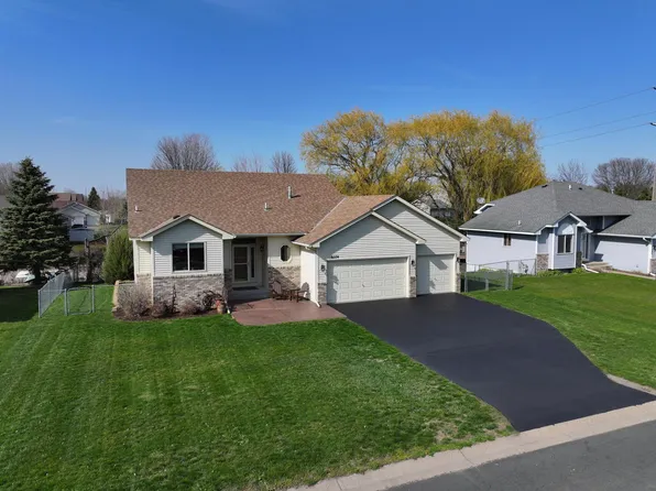 6274 151st St N, Hugo, MN 55038