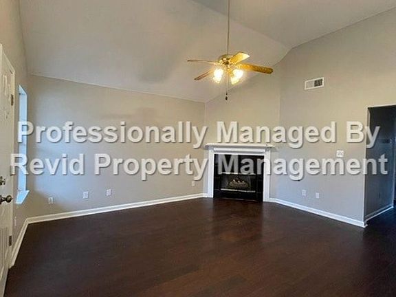 3rd image of 5401 Kayla Dr