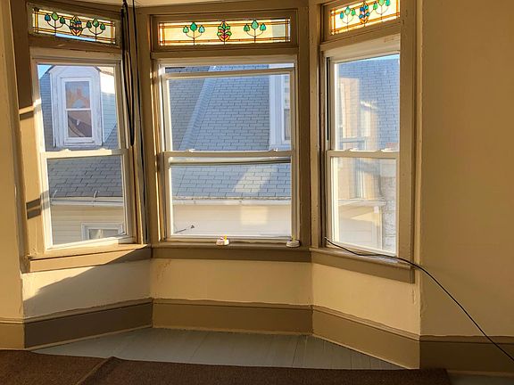 5th image of 407 W Atlantic St