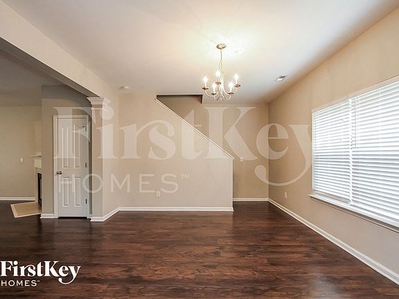 4th image of 116 Ellington Dr