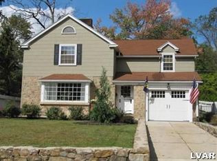 621 Lafayette Ave, Palmerton, PA 18071