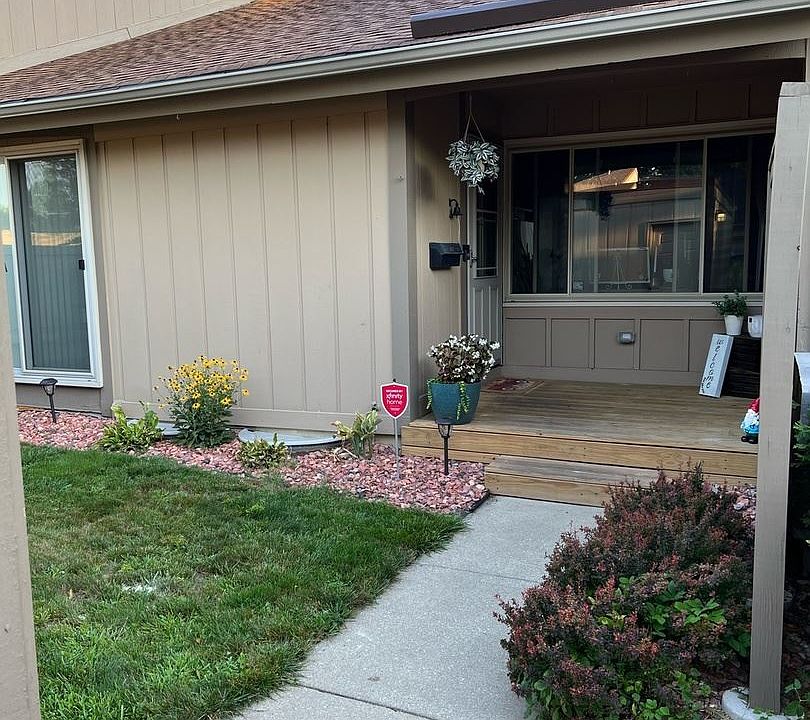 1st image of 788 Overland Ct
