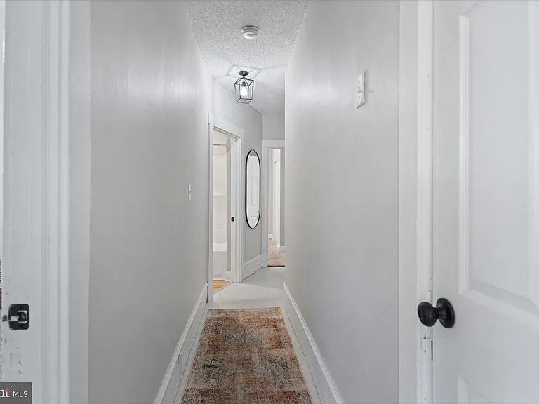 158 Lafayette Rd — Photo 22