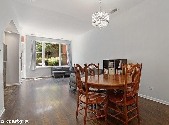3rd image of 940 N Crosby St #1115