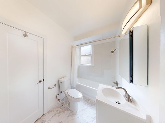 3rd image of 701 Fell St #7