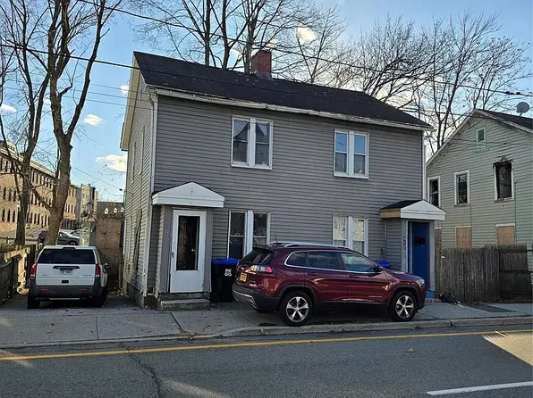 417 Leslie St #A, Newark, NJ 07112