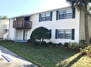128 Camphor Cir APT B, Oldsmar, FL 34677