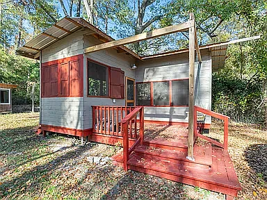2347 Byrnes Dr — Photo 25
