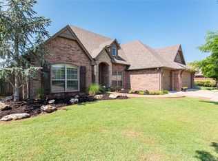 9202 E 94th St N, Owasso, OK 74055